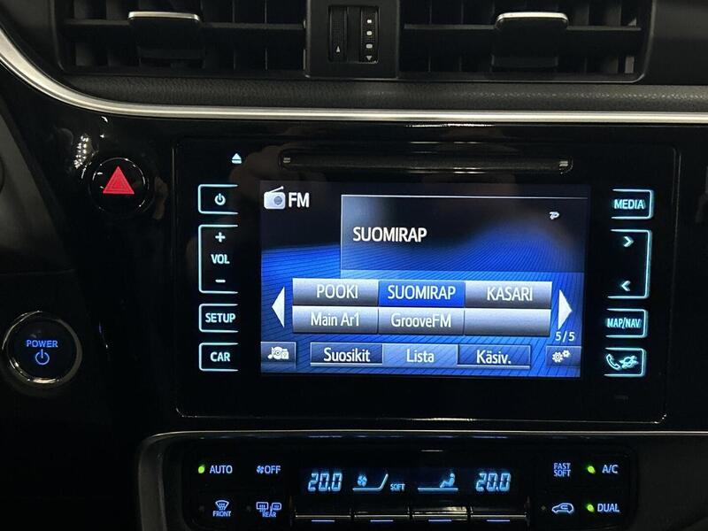 Toyota Auris vaihtoauto