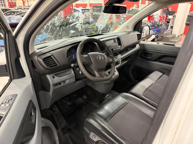 Toyota Proace vaihtoauto