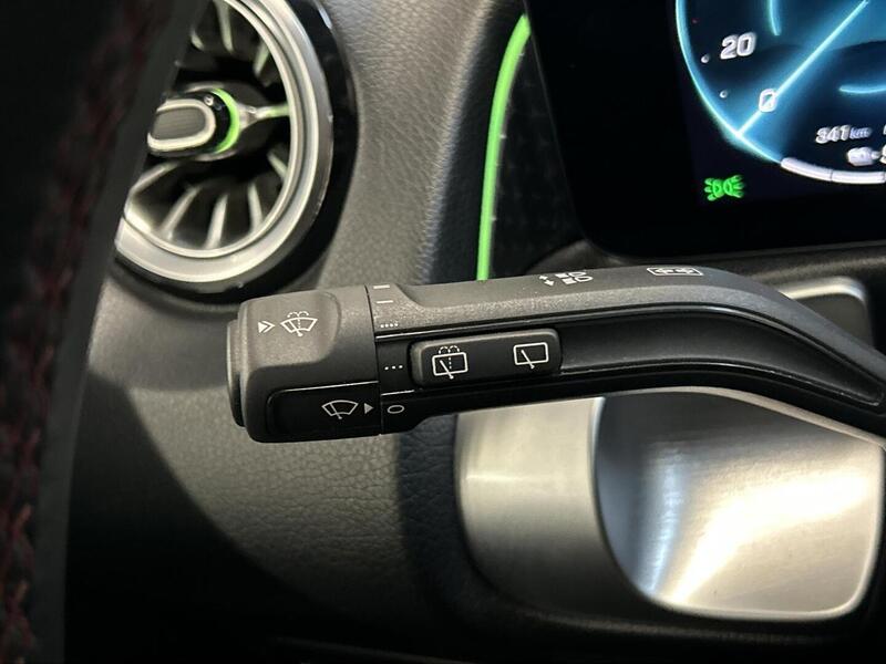 Mercedes-Benz EQB vaihtoauto