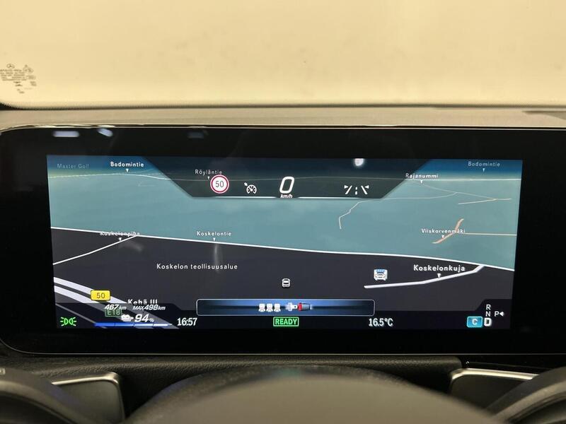 Mercedes-Benz EQB vaihtoauto