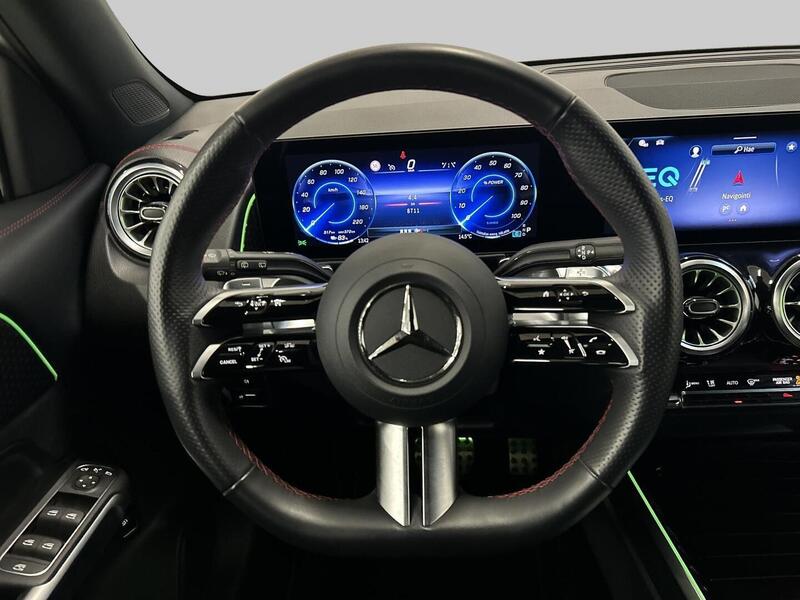 Mercedes-Benz EQB vaihtoauto