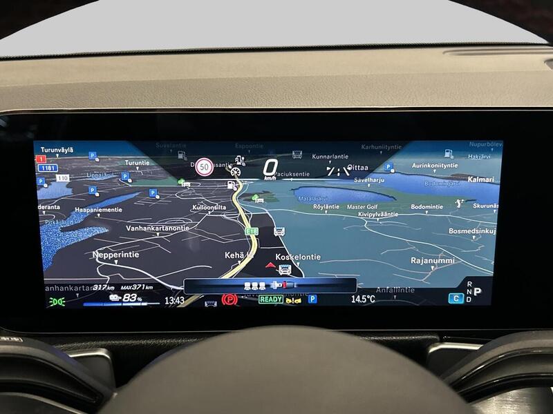 Mercedes-Benz EQB vaihtoauto