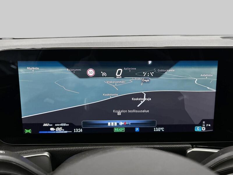 Mercedes-Benz EQB vaihtoauto