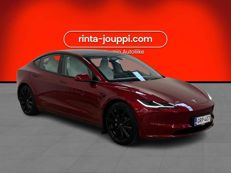 Tesla Model 3 vaihtoauto