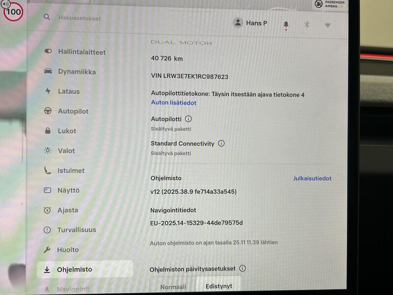 Tesla Model 3 vaihtoauto