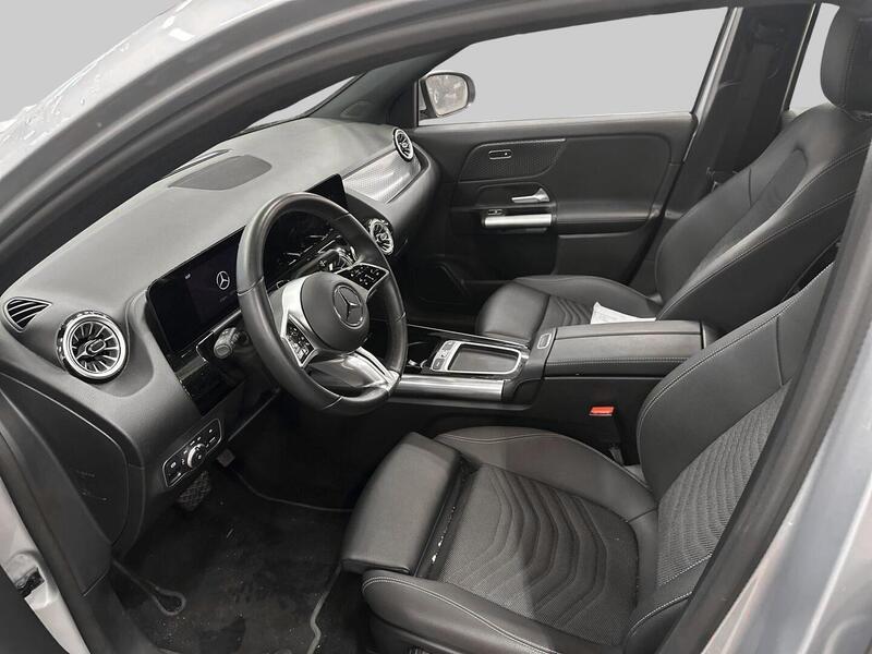 Mercedes-Benz EQA vaihtoauto