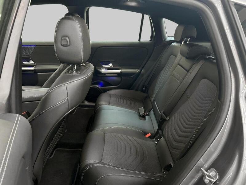 Mercedes-Benz EQA vaihtoauto