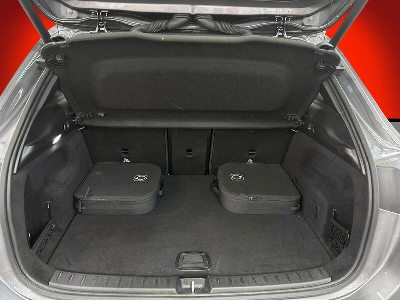 Mercedes-Benz EQA vaihtoauto