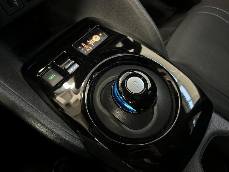 Nissan Leaf vaihtoauto