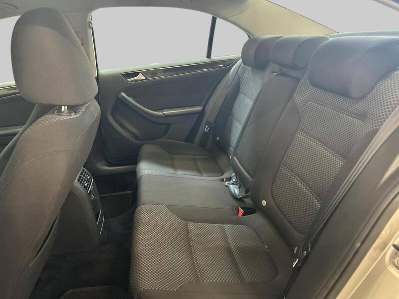 Volkswagen Jetta vaihtoauto