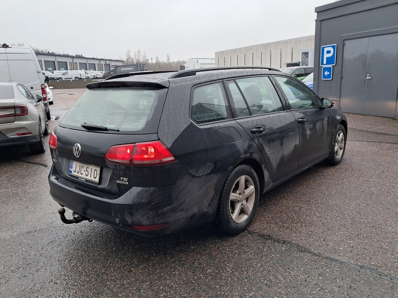 Volkswagen Golf vaihtoauto
