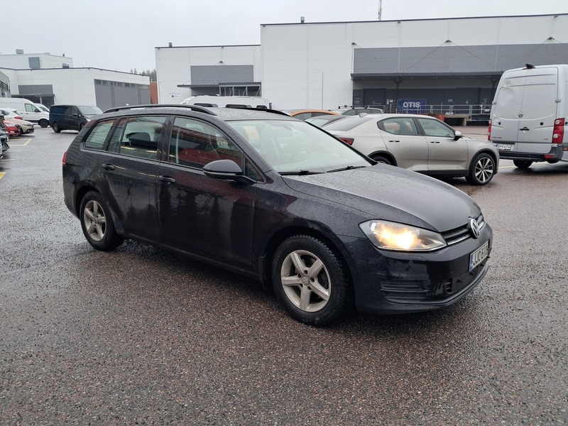 Volkswagen Golf vaihtoauto