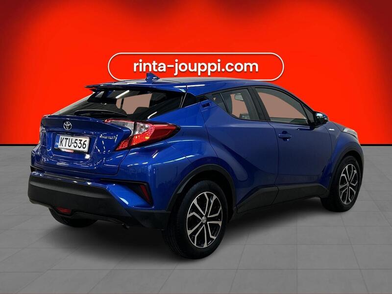 Toyota C-HR vaihtoauto