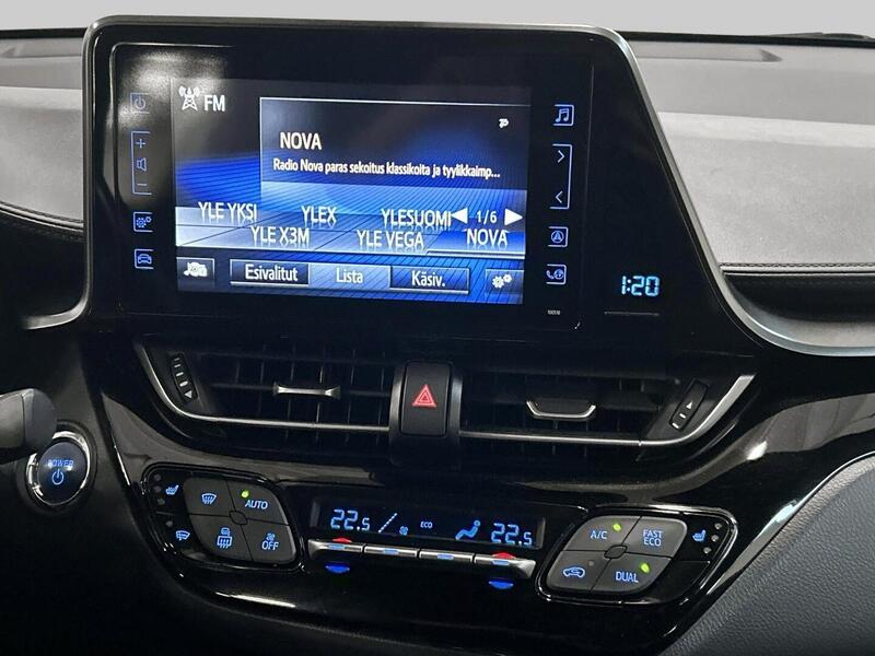 Toyota C-HR vaihtoauto