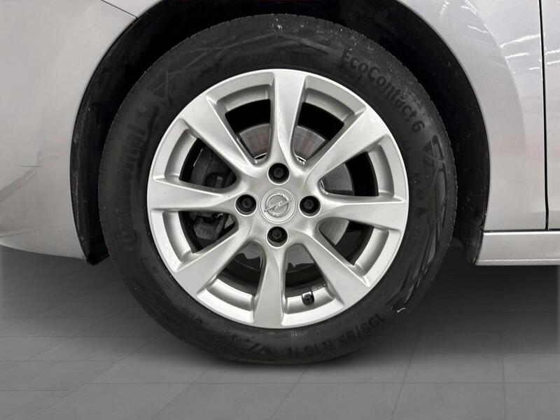 Opel Corsa vaihtoauto