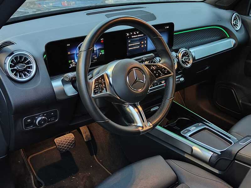 Mercedes-Benz EQB vaihtoauto