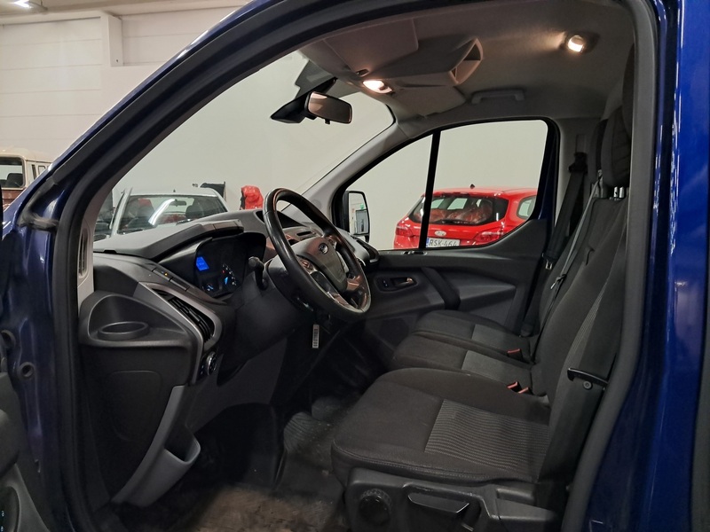 Ford Transit Custom vaihtoauto