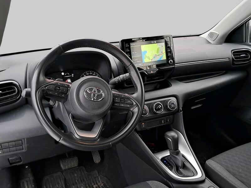 Toyota Yaris vaihtoauto