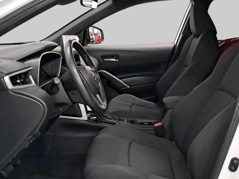 Toyota Corolla Cross vaihtoauto