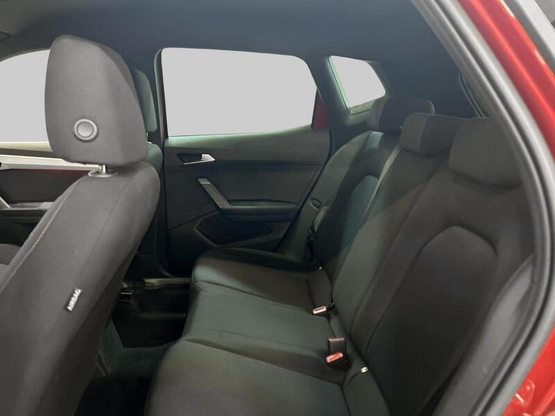 SEAT Arona vaihtoauto