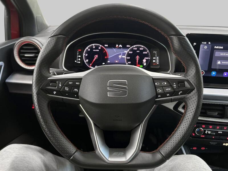 SEAT Arona vaihtoauto