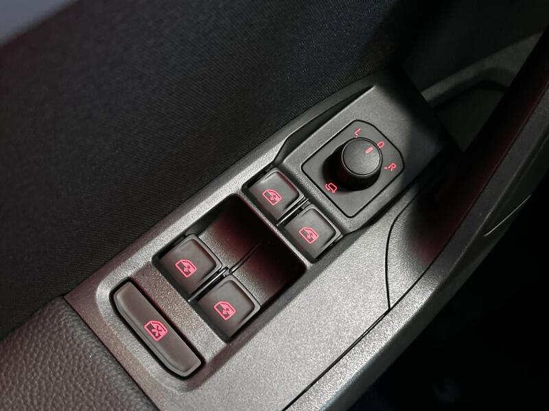 SEAT Arona vaihtoauto