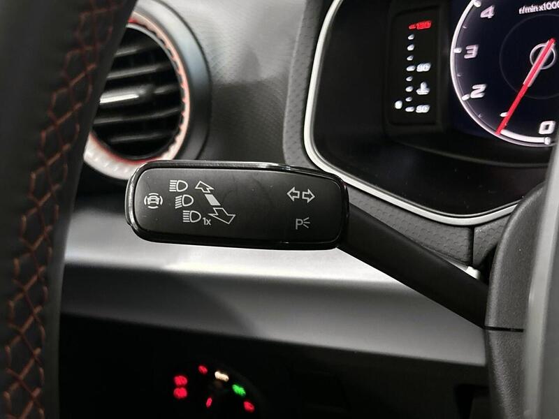 SEAT Arona vaihtoauto