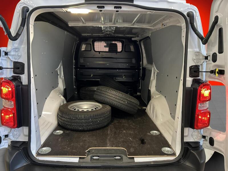 Toyota Proace vaihtoauto