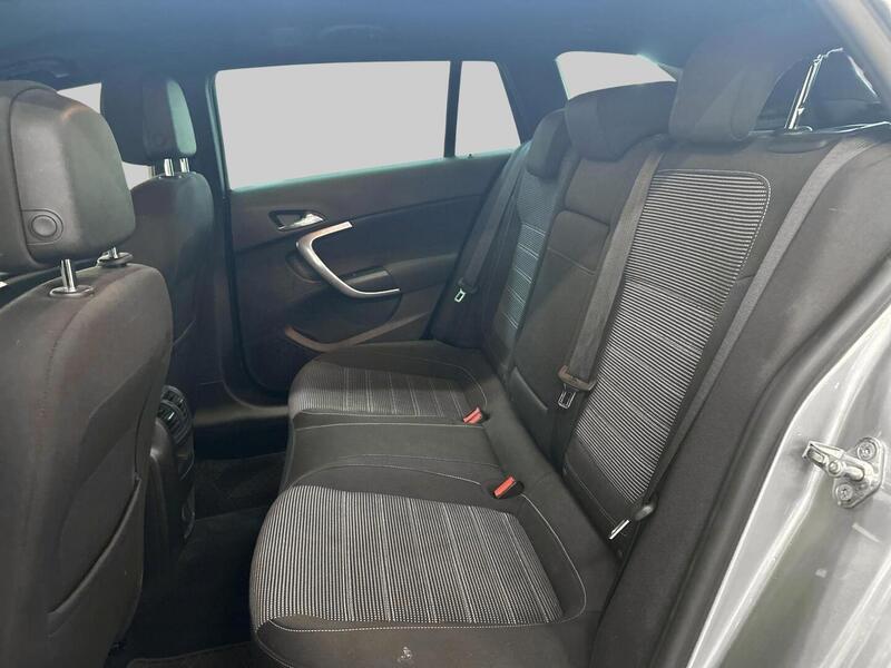 Opel Insignia vaihtoauto