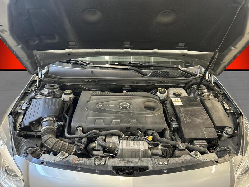 Opel Insignia vaihtoauto