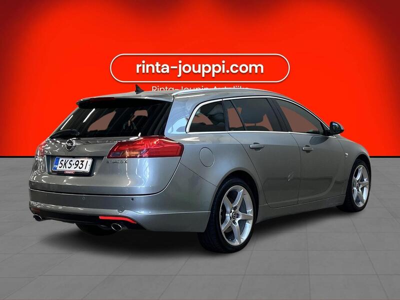 Opel Insignia vaihtoauto