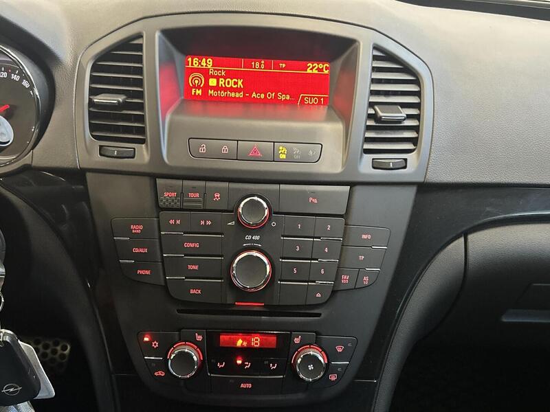 Opel Insignia vaihtoauto