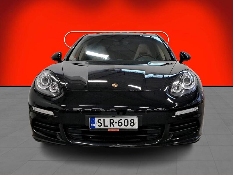 Porsche Panamera vaihtoauto