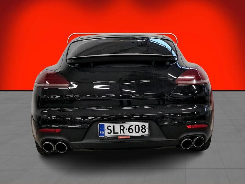 Porsche Panamera vaihtoauto