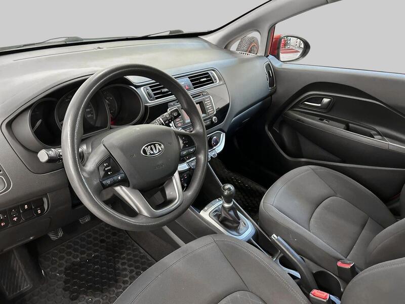 Kia Rio vaihtoauto
