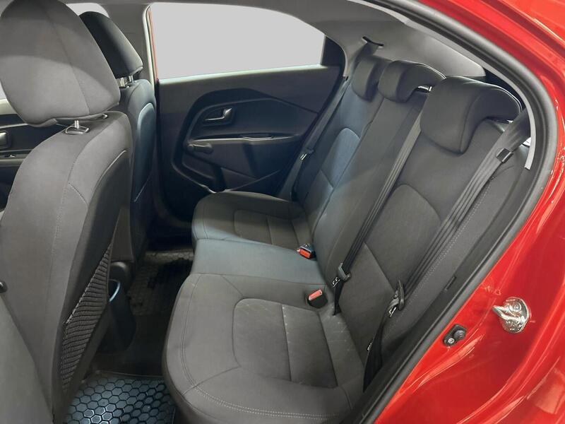 Kia Rio vaihtoauto
