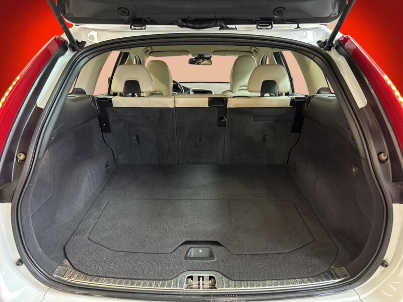 Volvo XC60 vaihtoauto