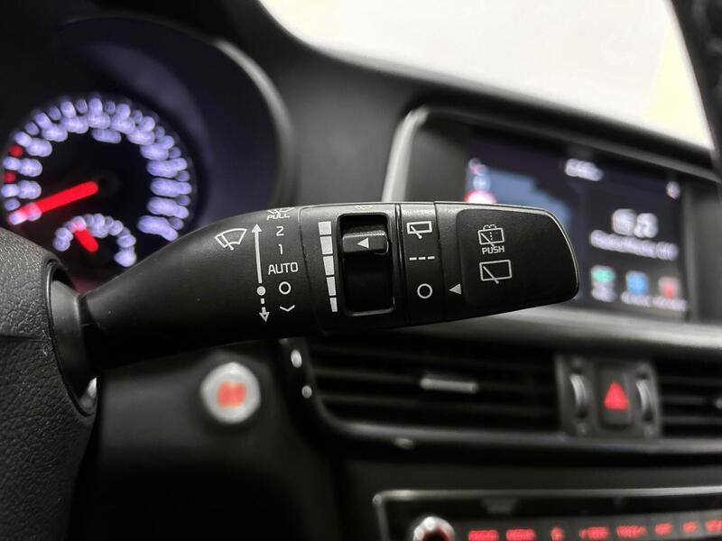 Kia Optima vaihtoauto