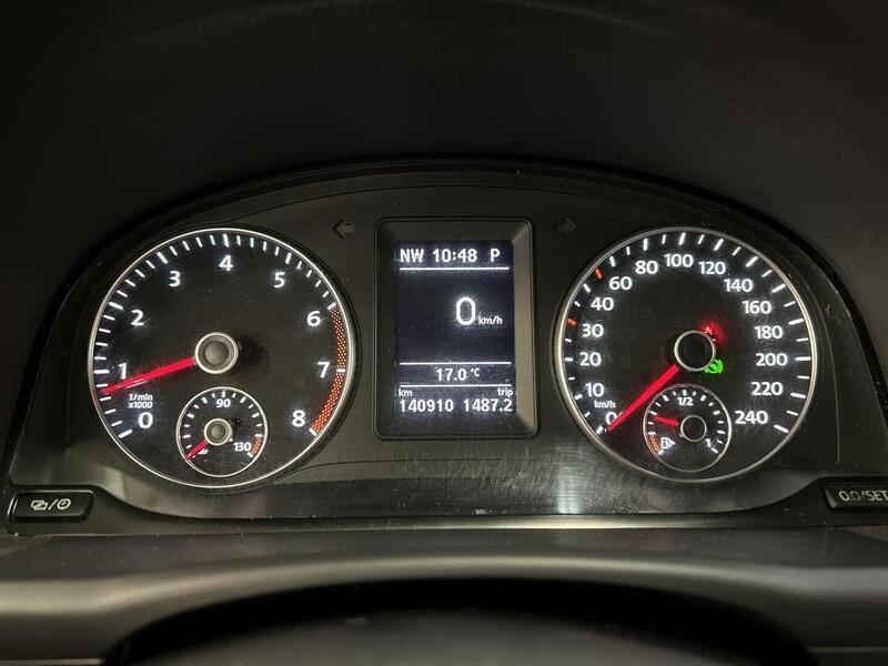 Volkswagen Touran vaihtoauto