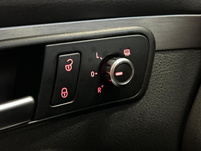 Volkswagen Touran vaihtoauto