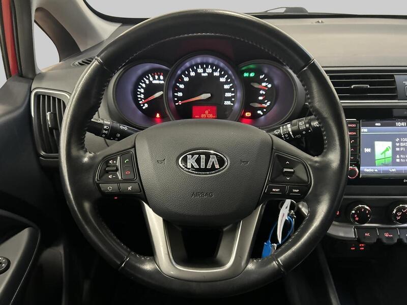 Kia Rio vaihtoauto
