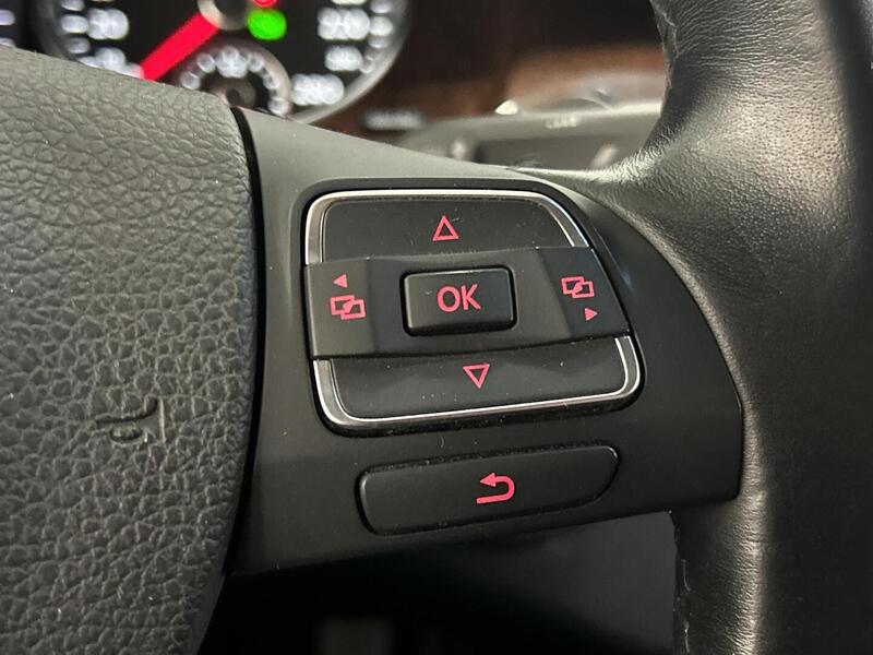 Volkswagen Passat CC vaihtoauto