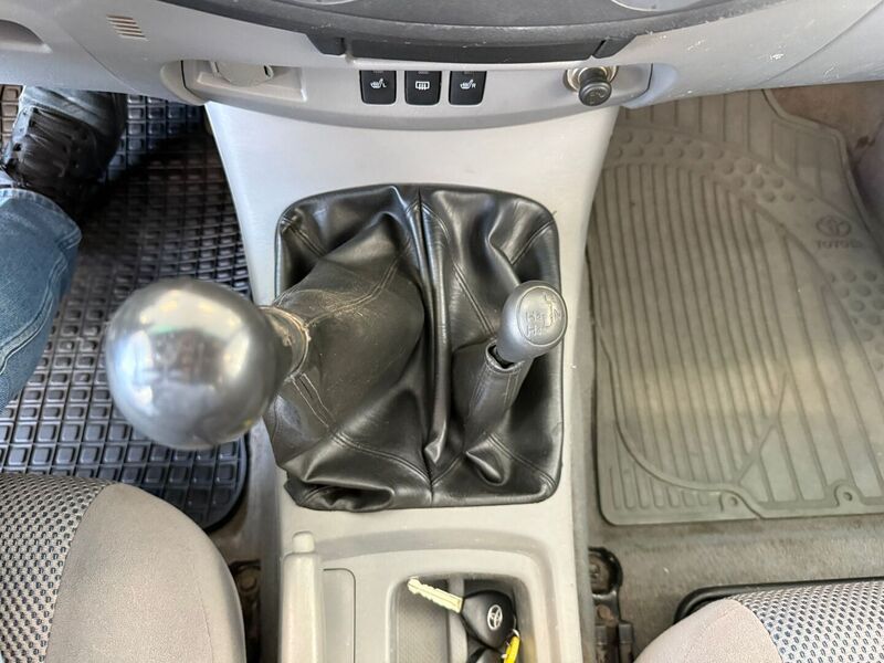 Toyota Hilux vaihtoauto