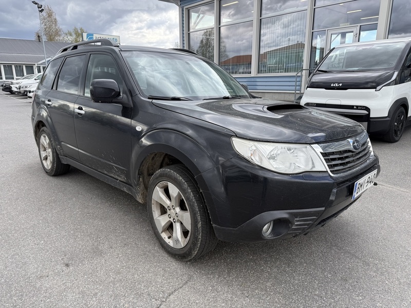 Subaru Forester vaihtoauto