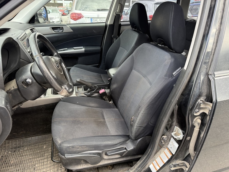 Subaru Forester vaihtoauto