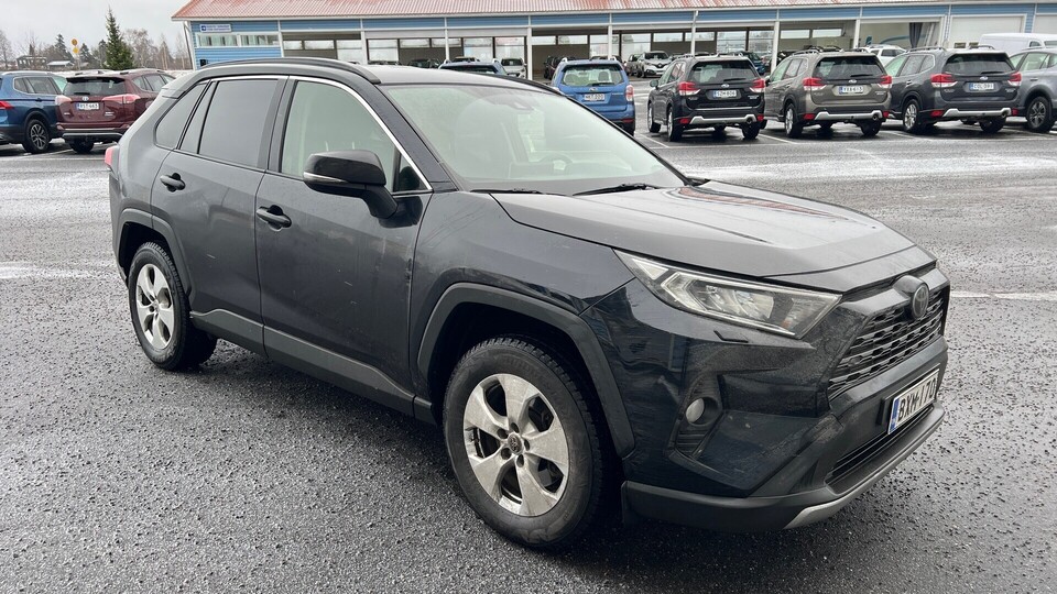 Toyota RAV4 vaihtoauto