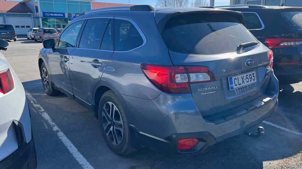 Subaru Outback vaihtoauto