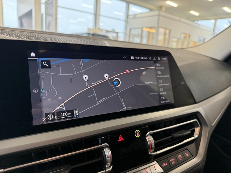 BMW 330 vaihtoauto