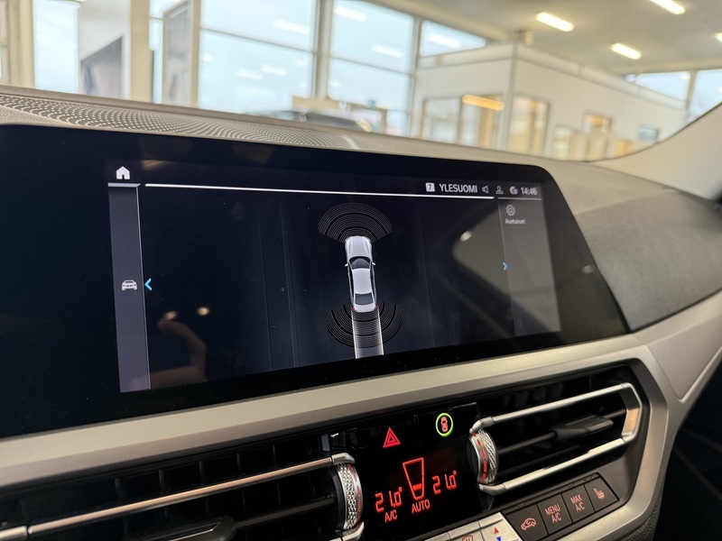 BMW 330 vaihtoauto
