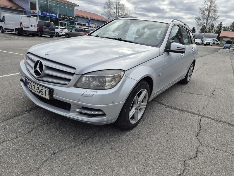 Mercedes-Benz C vaihtoauto